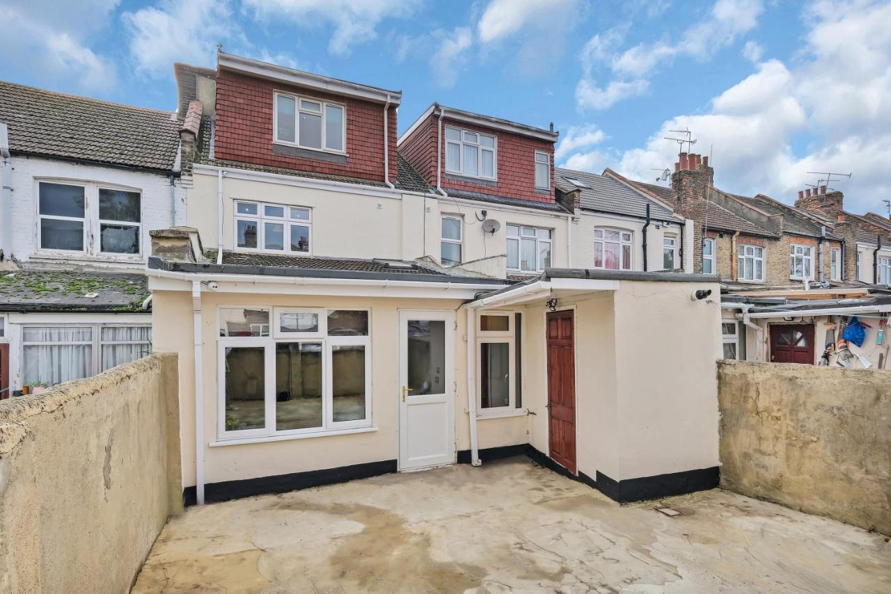 Fernbank Rooms Sudbury Hill, Harrow, Self-Contained Studios With En-Suite Harrow on the Hill Exterior foto